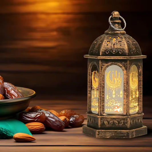 فانوس رمضان مضيء – لون بني بتصميم تقليدي أنيق